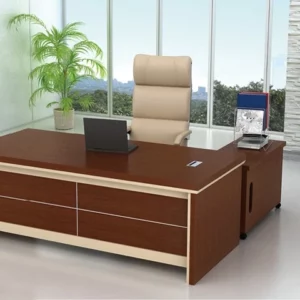 Bureau de direction — 2,40 m